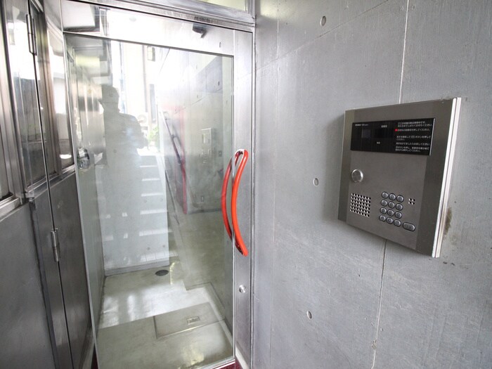 ラ・グランジュ－ル下北の物件外観写真