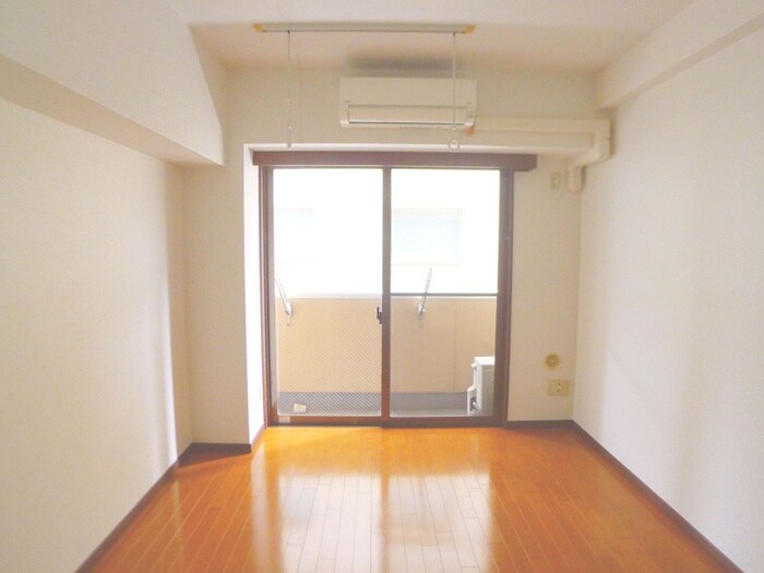 スクエア　コートの物件内観写真