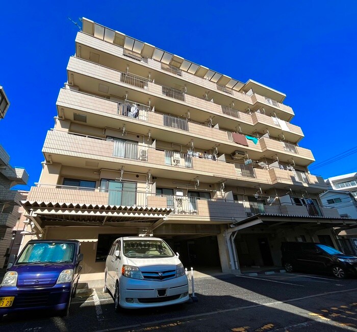 ガ－デンさつきＢ棟の物件外観写真