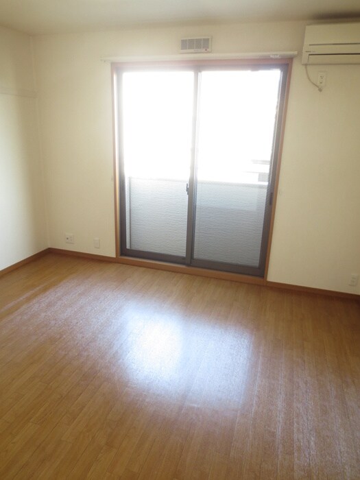 パナハイツ伊藤の物件内観写真