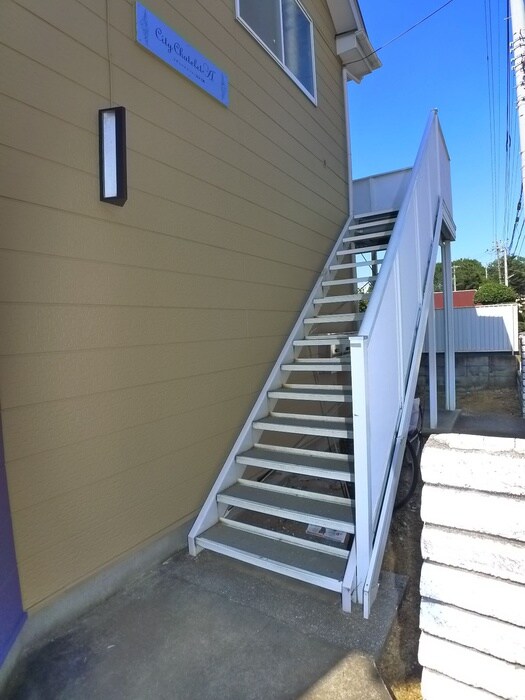 シティーシャトレーAの物件外観写真