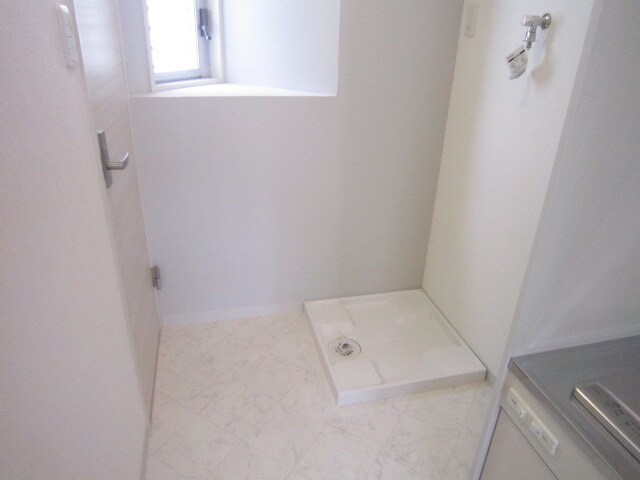 ピッコロ西ヶ原の物件内観写真