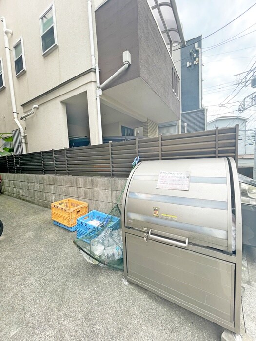 グランドールピアの物件外観写真