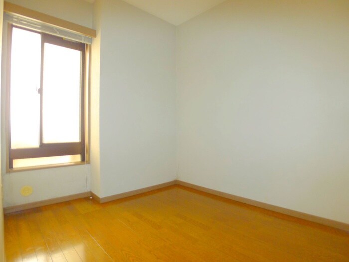 ソレイユ松戸の物件内観写真