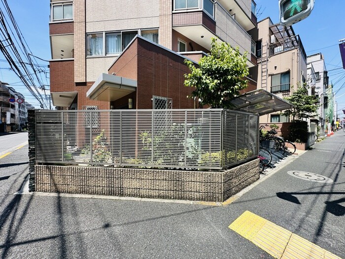 アムール鈴木の物件外観写真