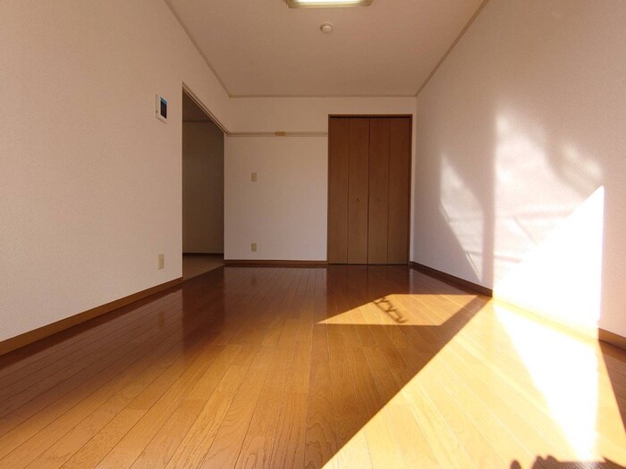 ウエストコート南大泉の物件内観写真