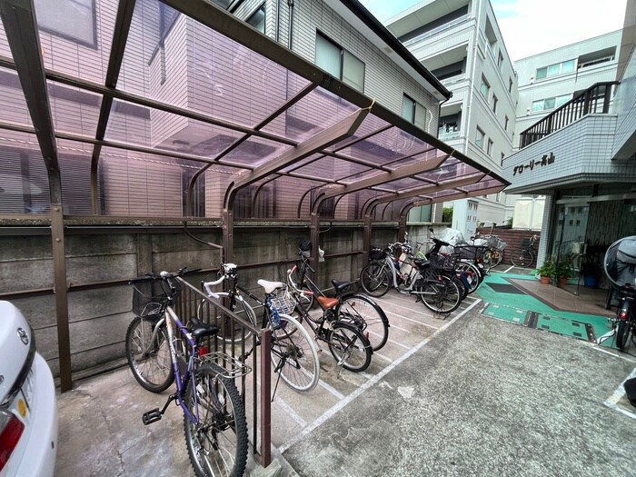 グロ－リ－高山の物件外観写真