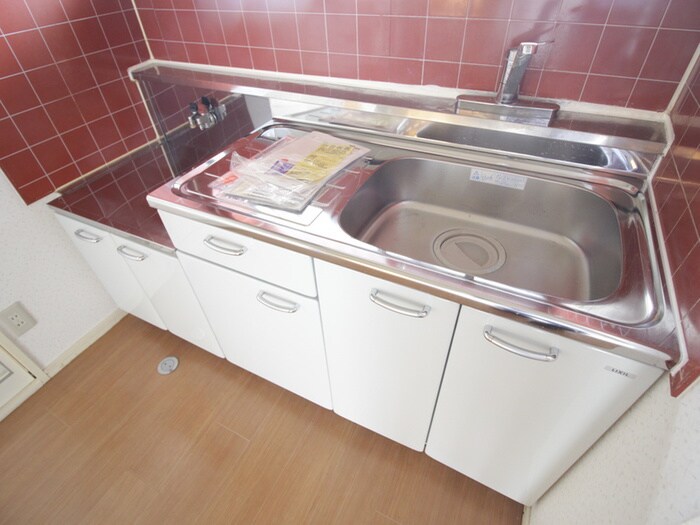 レジェンド末広Aの物件内観写真