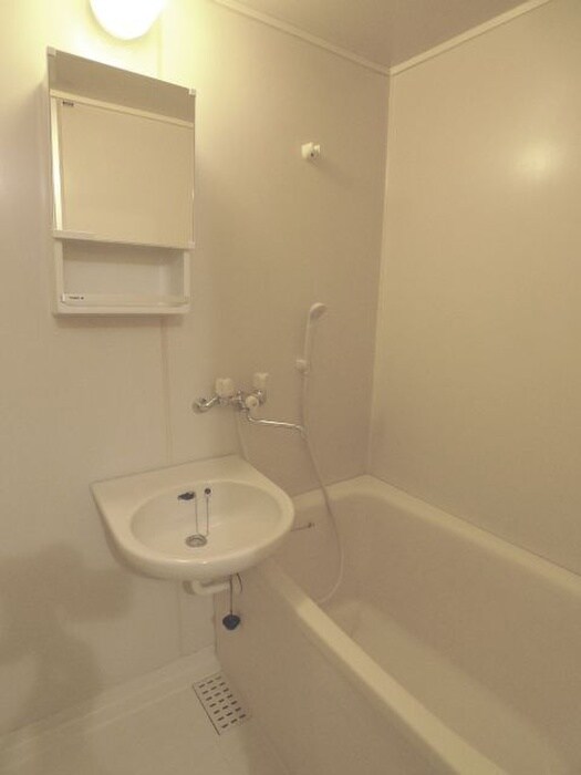 レジェンド末広Aの物件内観写真