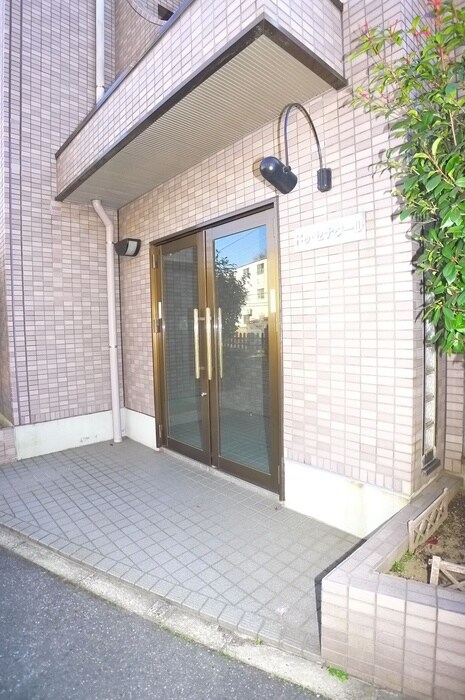 ドゥ・セナクールの物件外観写真