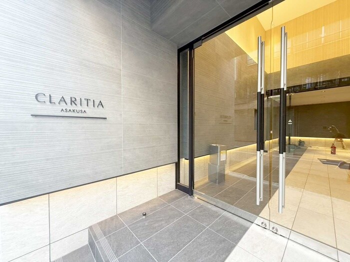 クラリティア浅草の物件外観写真