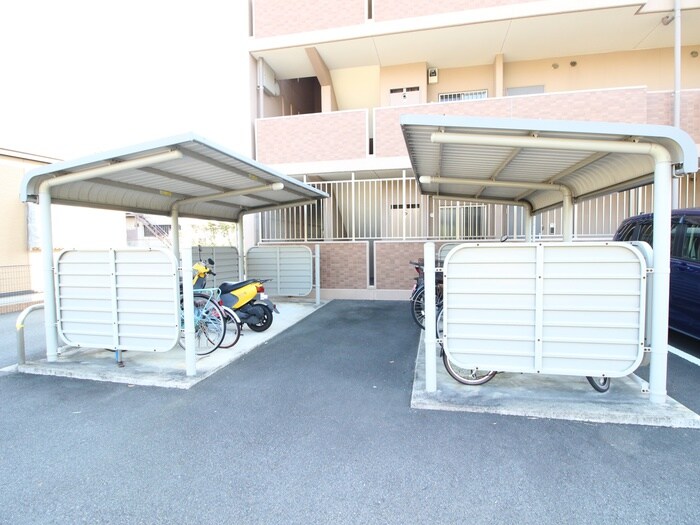 グリシーヌ　ボワの物件外観写真