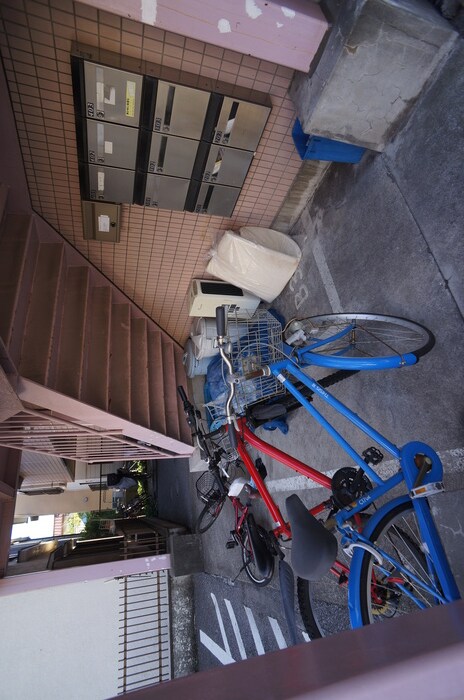 リバ－サイドシテイの物件外観写真