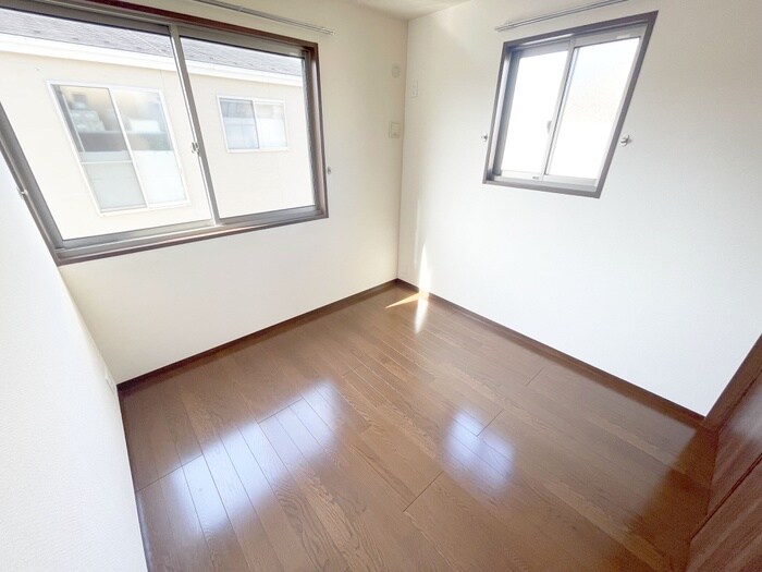 プラウドステージⅡ　D棟の物件内観写真