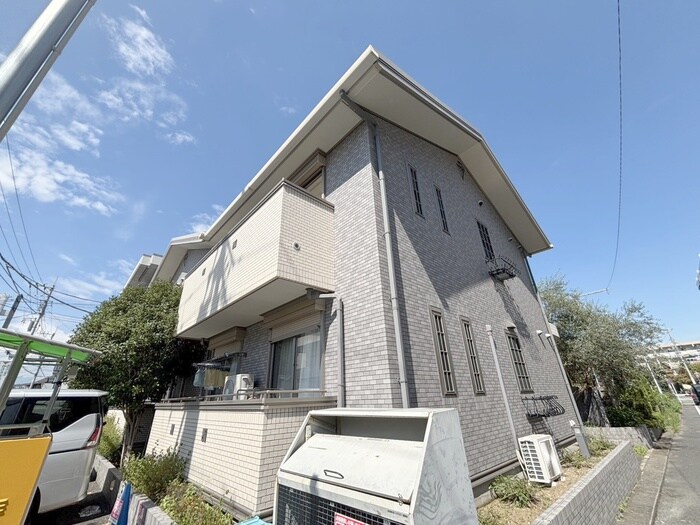 パルテール河辺の物件外観写真