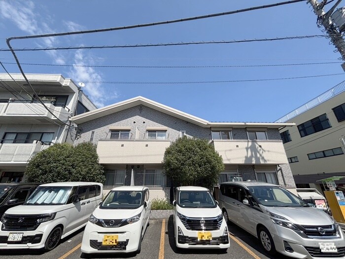 パルテール河辺の物件外観写真