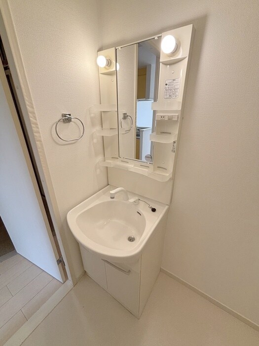 パルテール河辺の物件内観写真