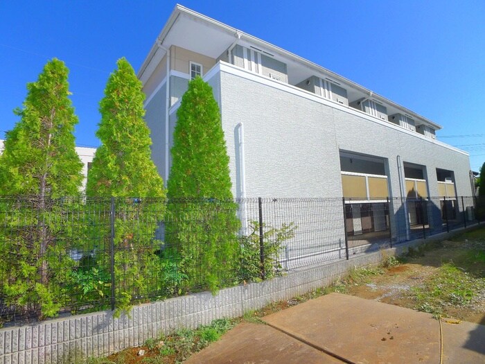 セントロ－レンスの物件外観写真