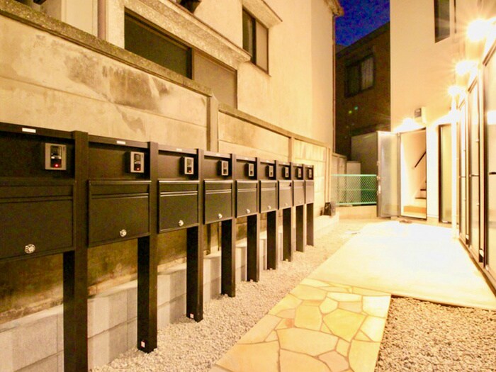 ヴォワルの物件外観写真