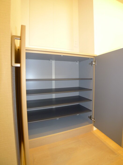 ラピスラズリ松戸の物件内観写真