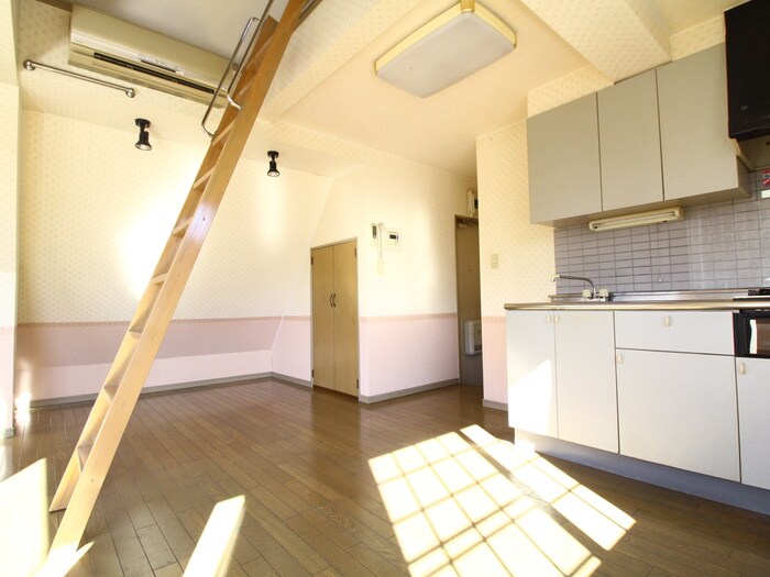 イーストパラシオンの物件内観写真