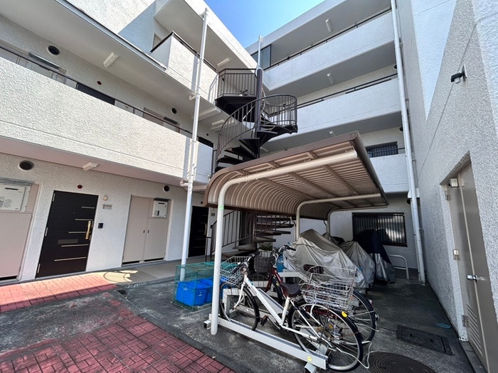 ヒルトップ鷺沼（２０５）の物件外観写真