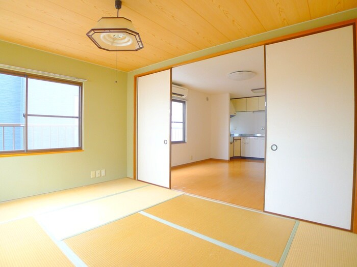 メゾン　コテイの物件内観写真