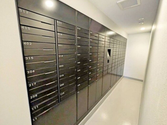 Alivis本八幡の物件外観写真