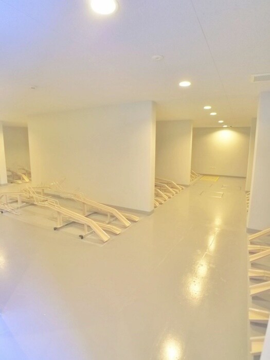 Alivis本八幡の物件外観写真