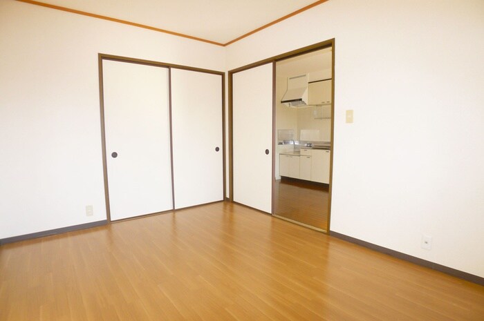 エステ－ト明星の物件内観写真