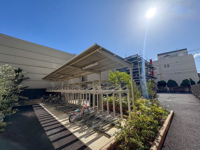 スプランディッド西日暮里の物件外観写真