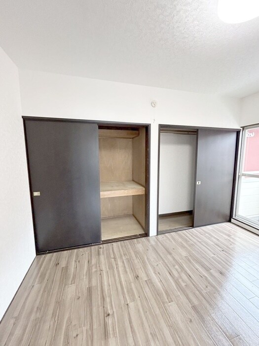 サンコーポ松ヶ丘の物件内観写真