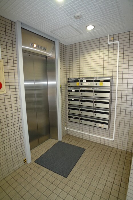 清瀬貴志ビルの物件外観写真