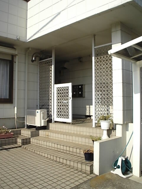 メゾンキュ－ビックの物件外観写真