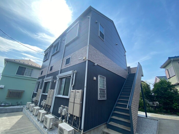 グランドヒル中山の物件外観写真