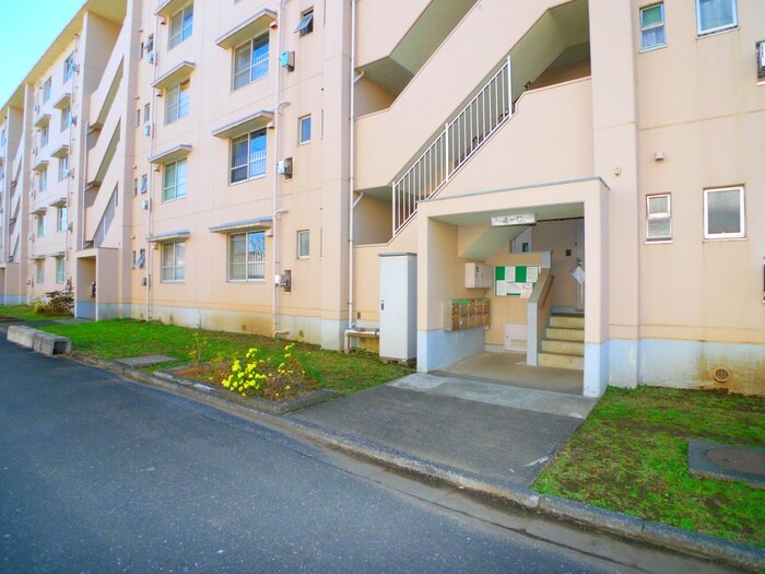 ビレッジハウス上尾向原4号棟の物件外観写真