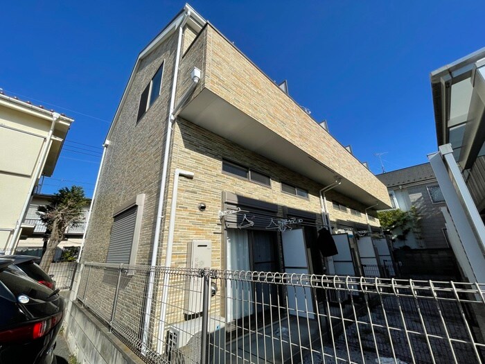 トモズハウスの物件外観写真