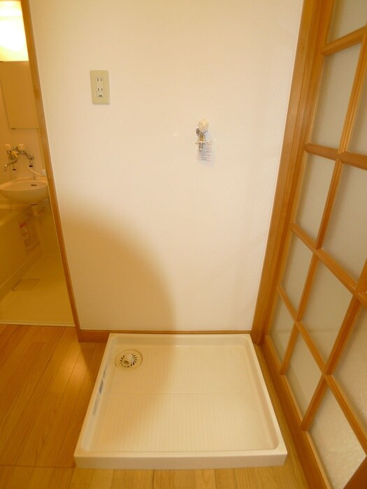 中央コータース二番館の物件内観写真