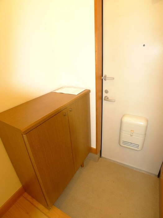 中央コータース二番館の物件内観写真