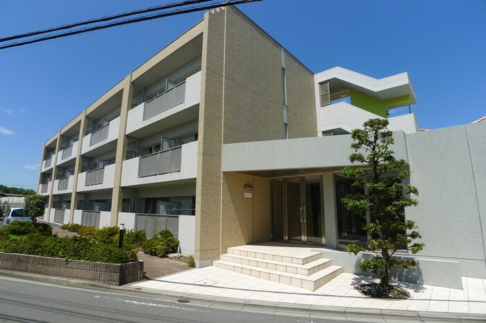 ISIS２４の物件外観写真