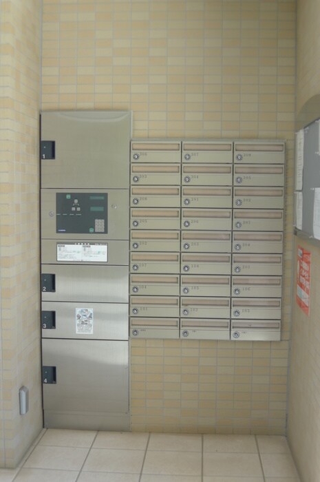 ISIS２４の物件外観写真