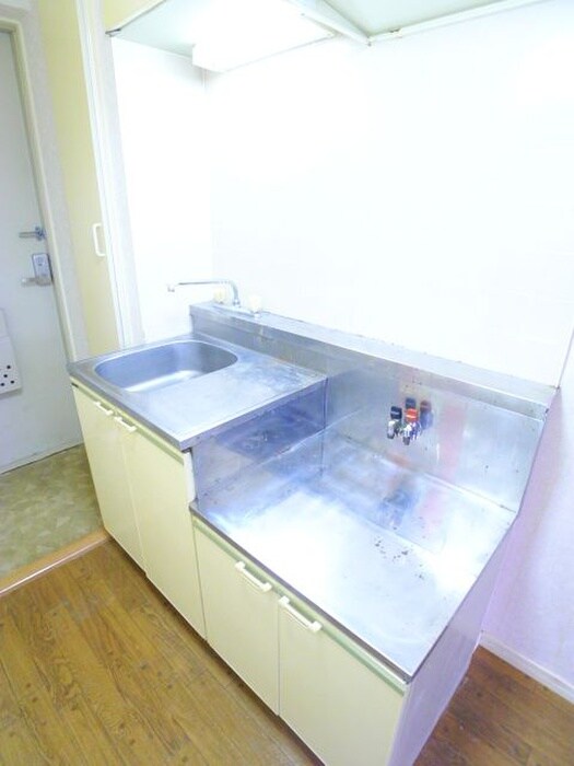 プティシャンブルＫの物件内観写真