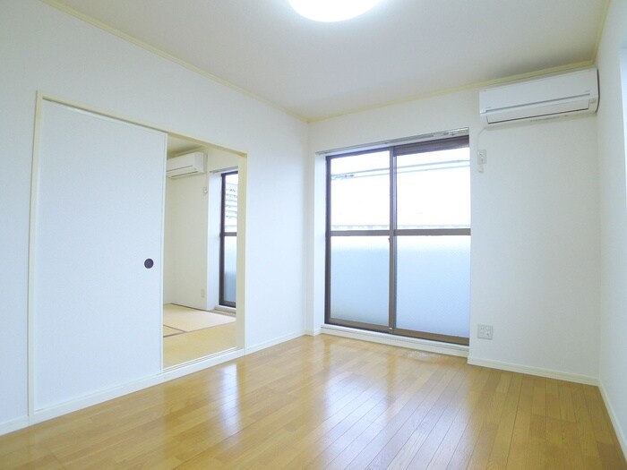 プティシャンブルＫの物件内観写真