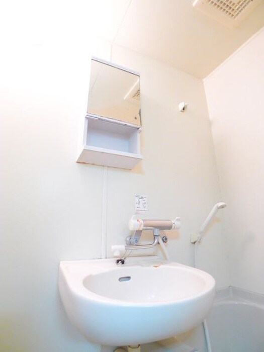 プティシャンブルＫの物件内観写真