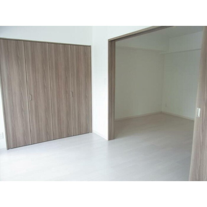 シャレ－自由が丘カワベ第１６の物件内観写真