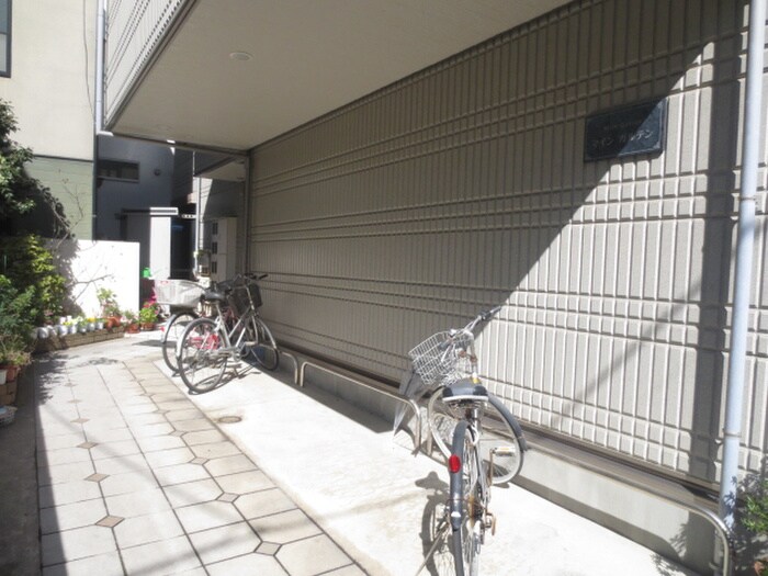 マインガルテンの物件外観写真