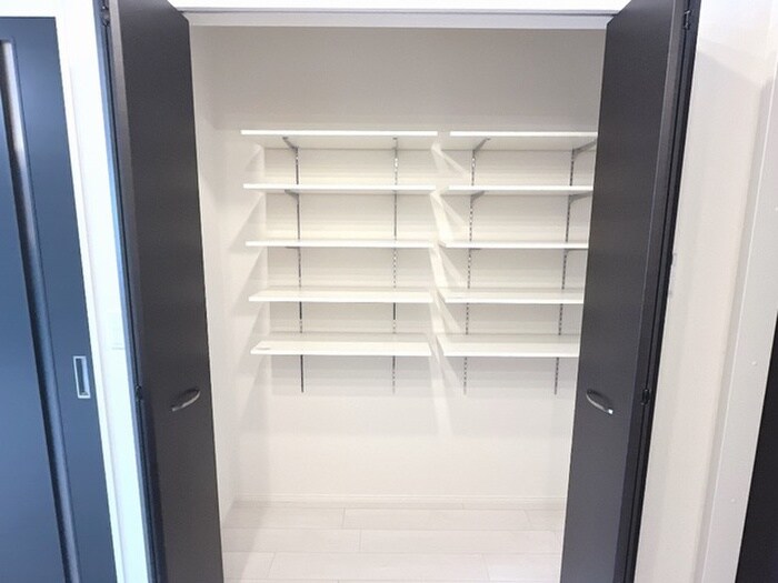 ｉｌｅ　ｖｉｌｌａｇｅの物件内観写真