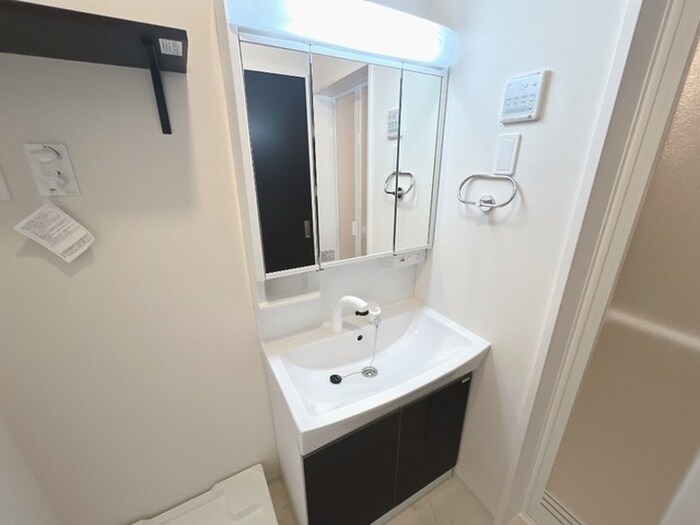 ｉｌｅ　ｖｉｌｌａｇｅの物件内観写真