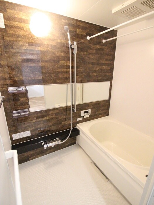 コートヤードＩレジデンスの物件内観写真