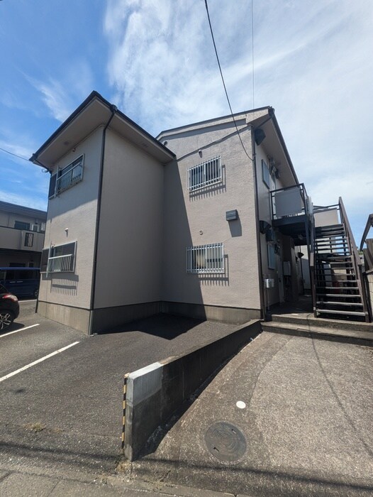 第2秋山コーポの物件外観写真